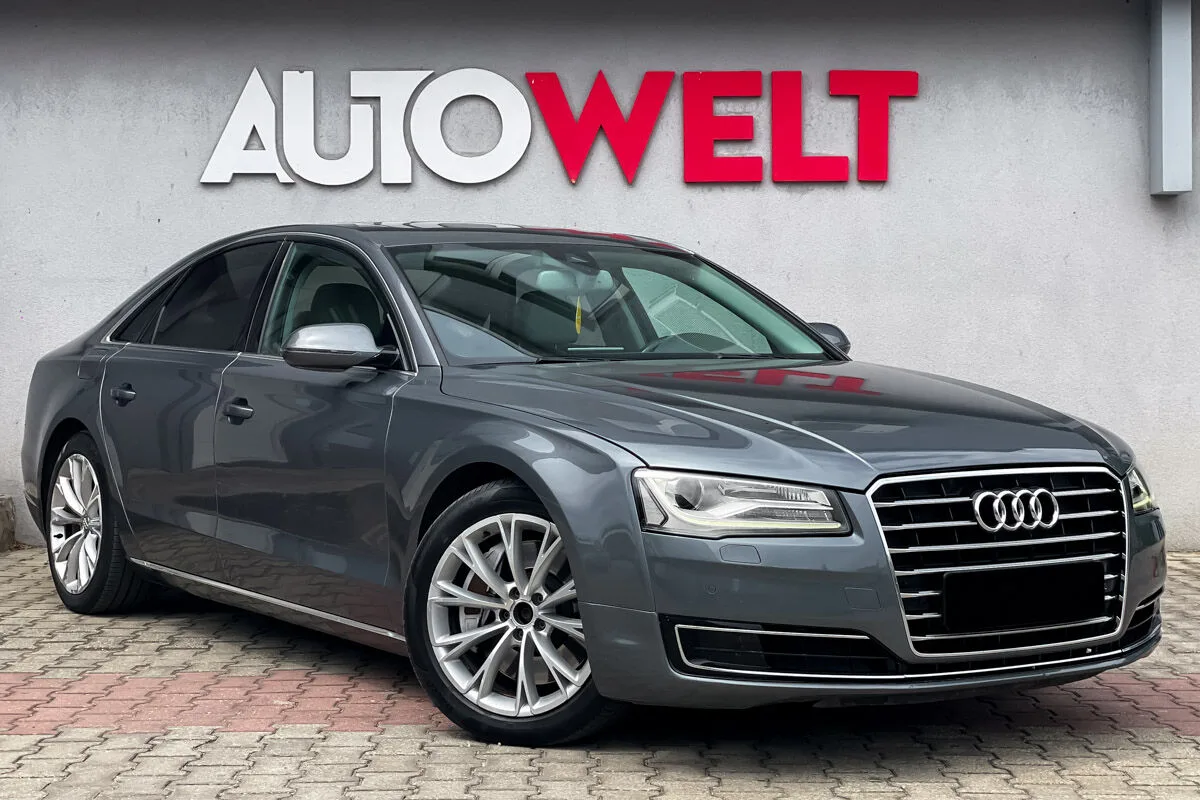 AUDI A8 4.2 TDI 385HP  AUTOMATIC DYNAMIC XENON PANORAMA ROOF  3D NAVIGATION AIR SUSPENSION 2-ZONE CLMATRONIC PARK ASSIST